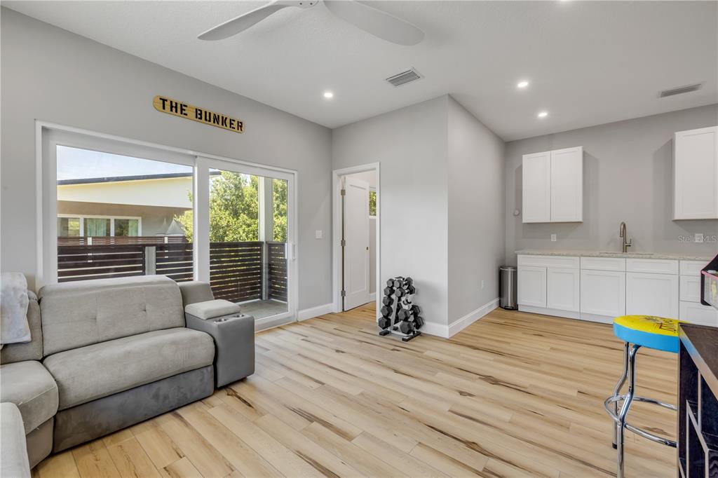 3211 SAXON DRIVE gallery image #77