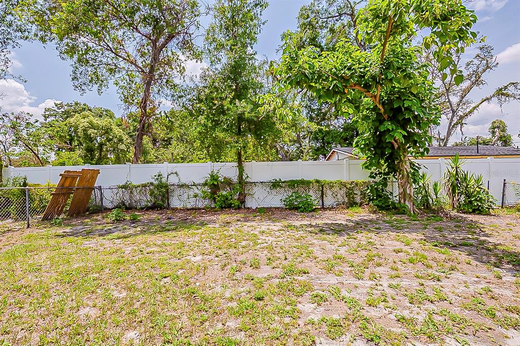 4812 N 37TH STREET gallery image #20