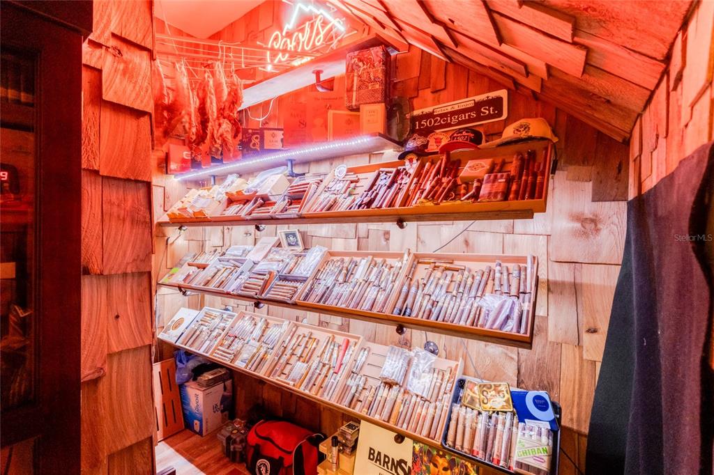 20199 SWEETWOOD LANE gallery image #24