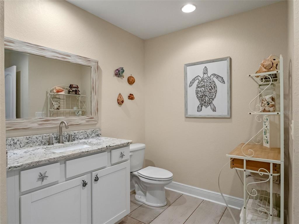 20199 SWEETWOOD LANE gallery image #39