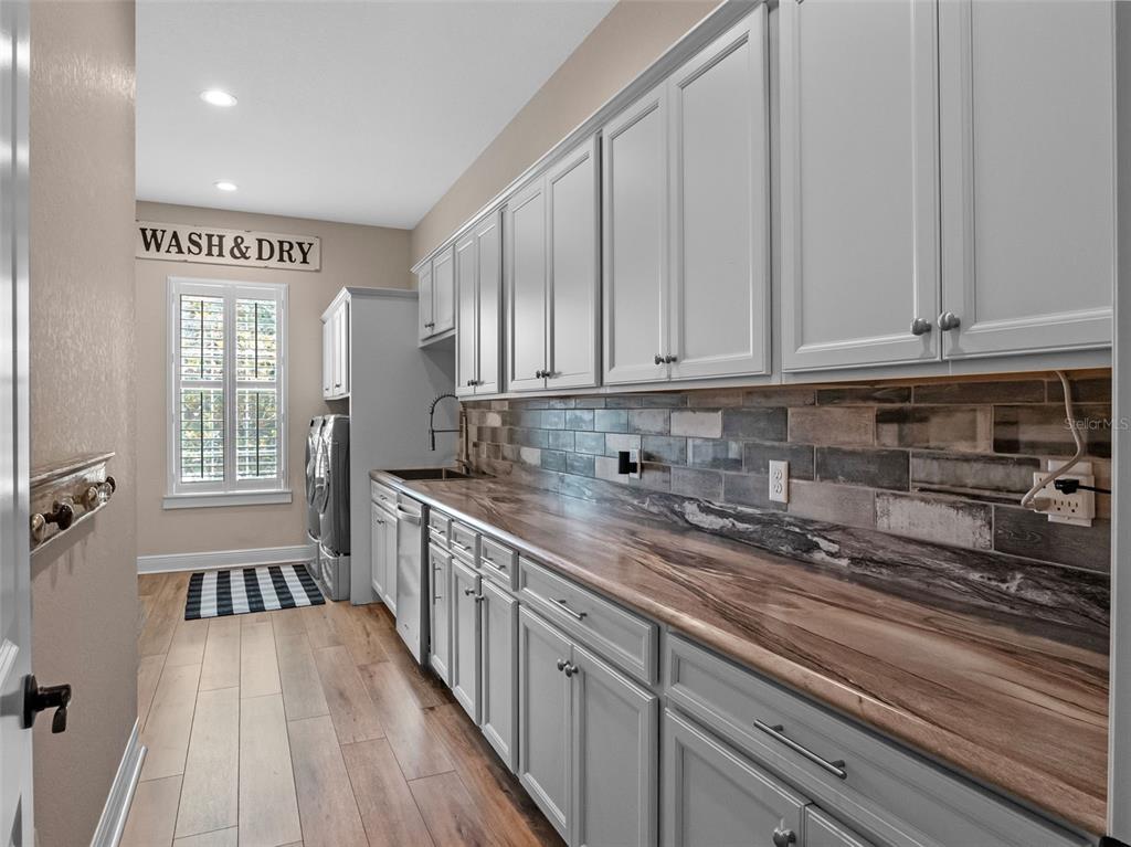 20199 SWEETWOOD LANE gallery image #42
