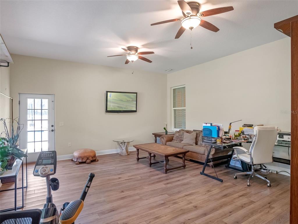 20199 SWEETWOOD LANE gallery image #68