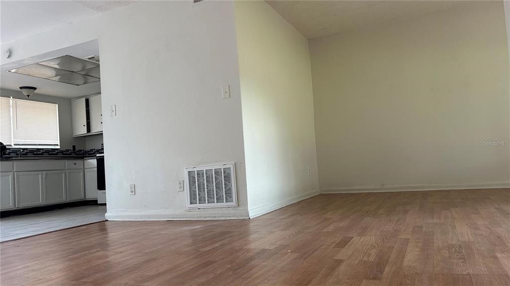 2235 SILVER PINES PLACE UNIT 4 gallery image #9