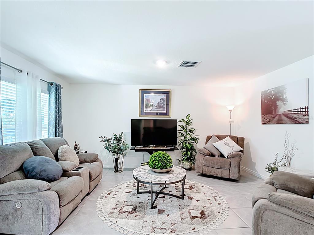 7161 SW 135TH PLACE gallery image #2
