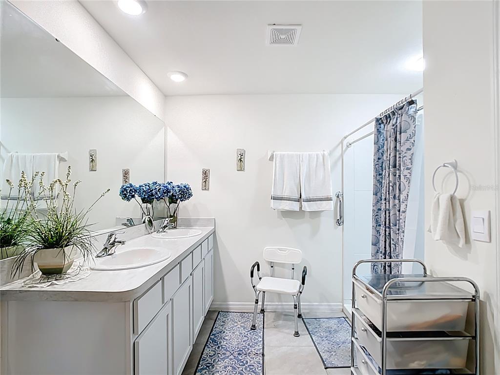 7161 SW 135TH PLACE gallery image #21