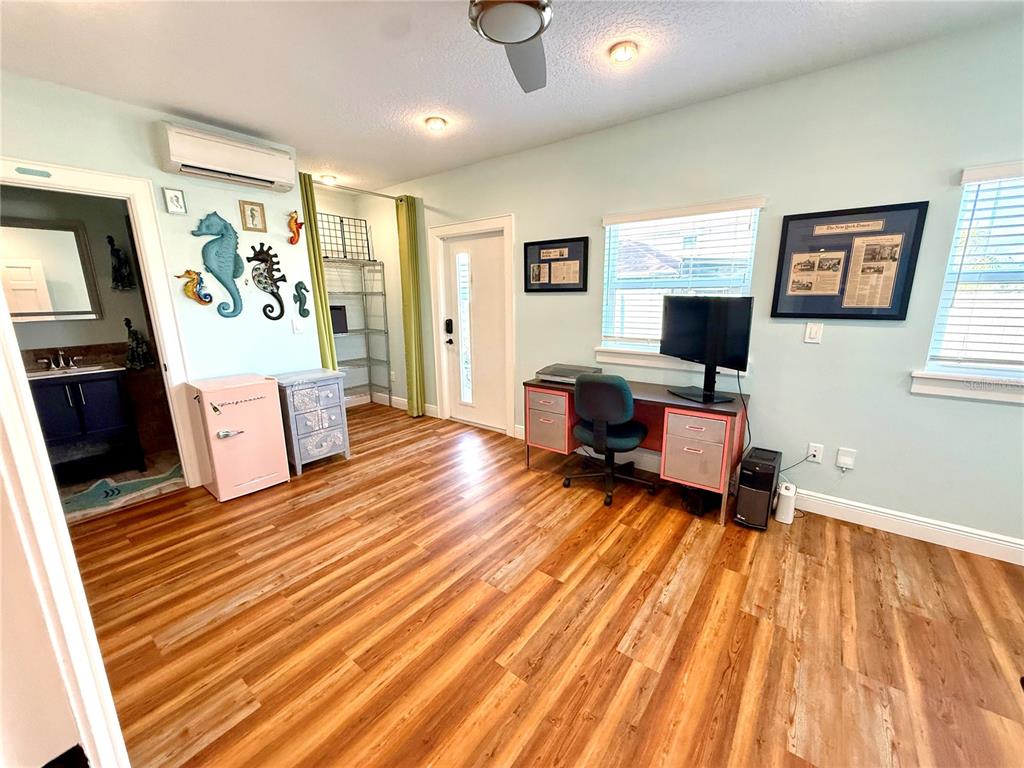 1811 MISSOURI AVENUE gallery image #25