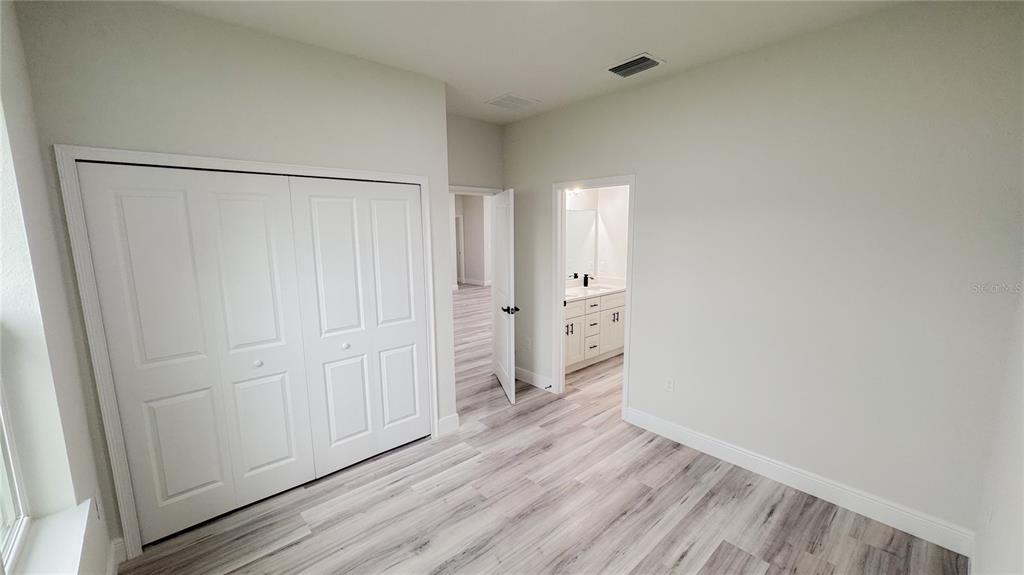 15621 SW 37TH CIRCLE gallery image #15