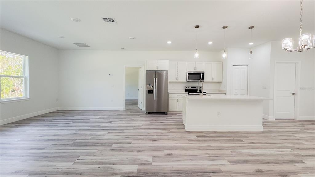 15625 SW 37TH CIRCLE gallery image #21