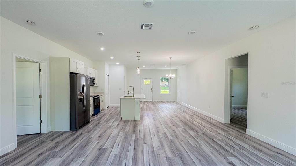 15625 SW 37TH CIRCLE gallery image #7