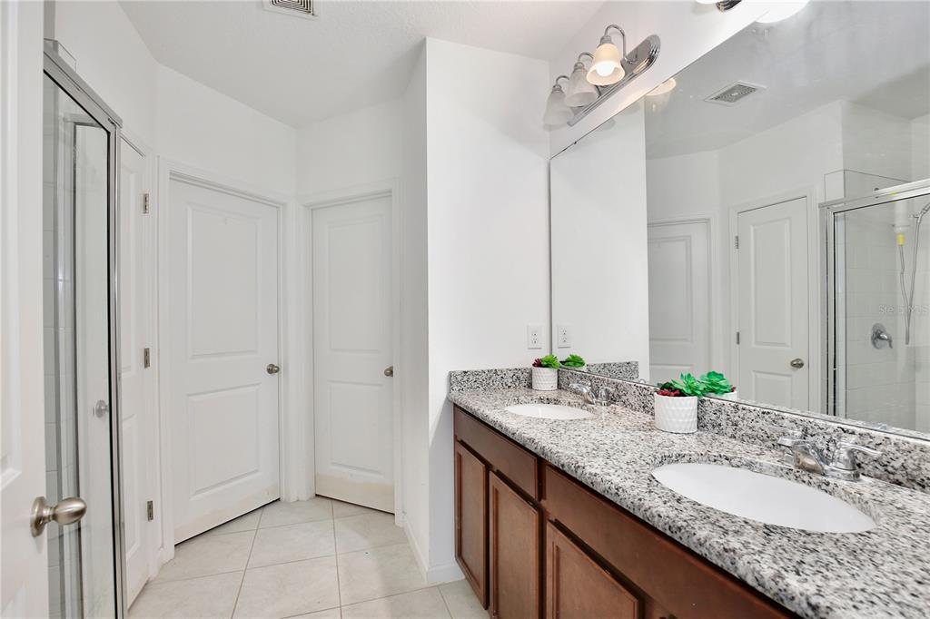 490 TAFT DRIVE gallery image #13