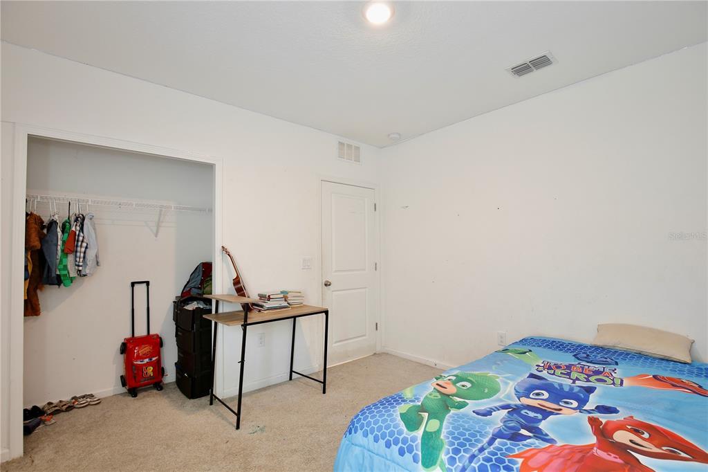 490 TAFT DRIVE gallery image #16