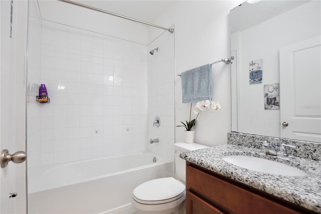 490 TAFT DRIVE gallery image #17