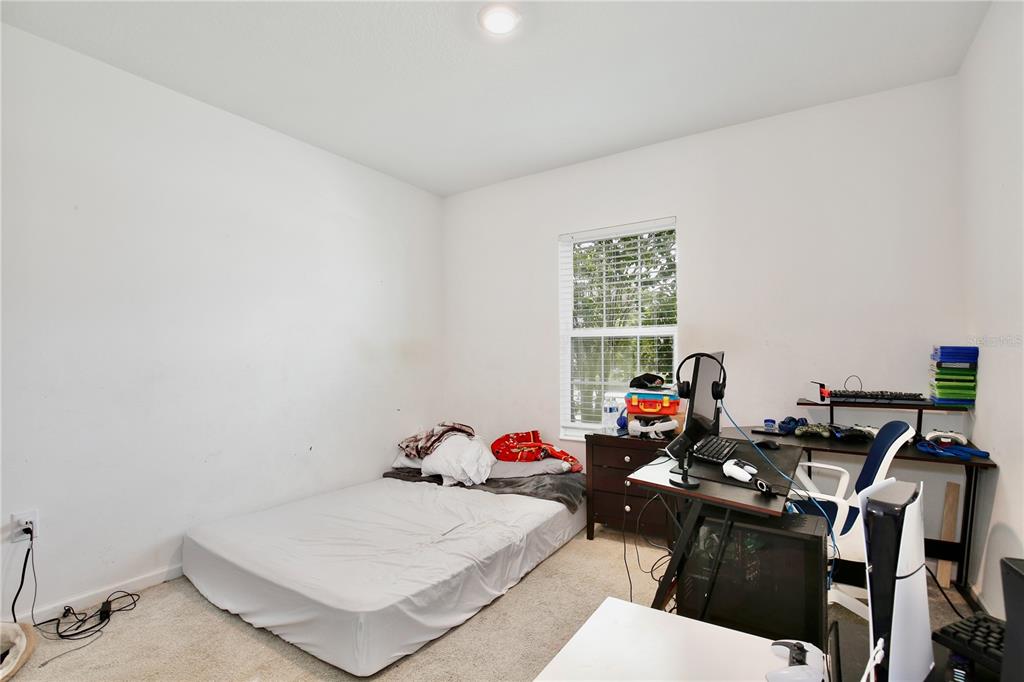 490 TAFT DRIVE gallery image #18