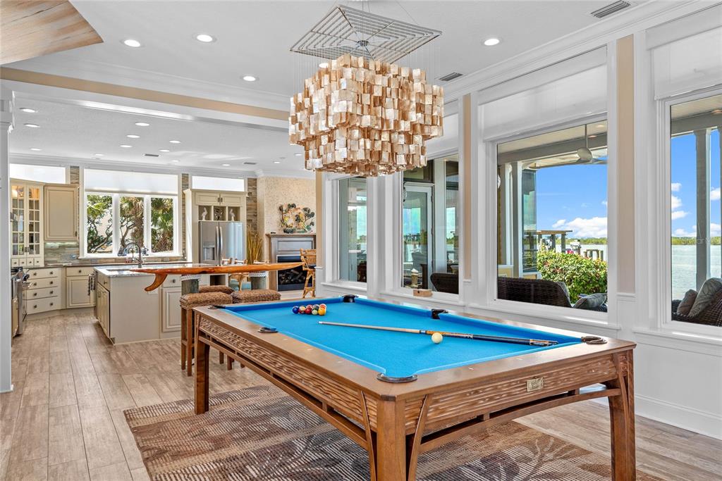 2012 SPYGLASS LANE gallery image #10