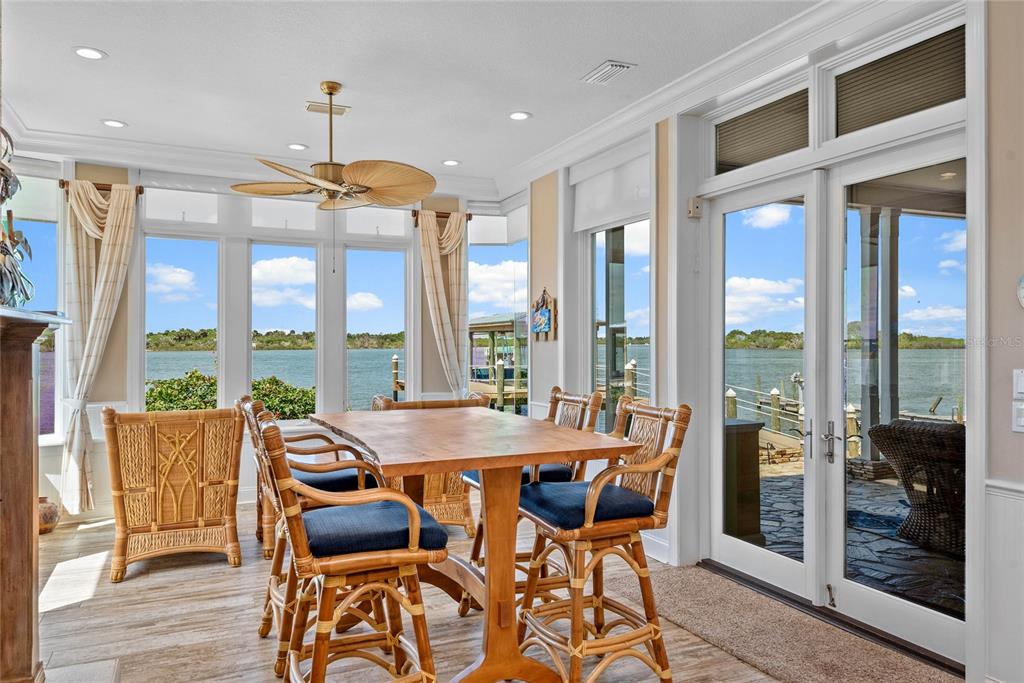 2012 SPYGLASS LANE gallery image #22