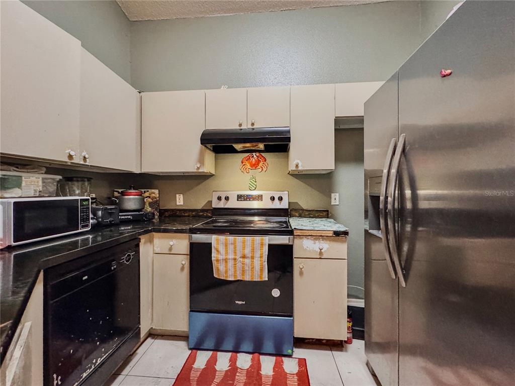 601 BOBCAT LANE gallery image #10