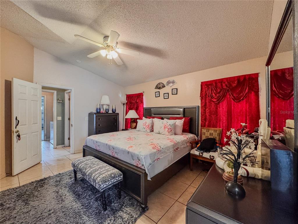 601 BOBCAT LANE gallery image #17