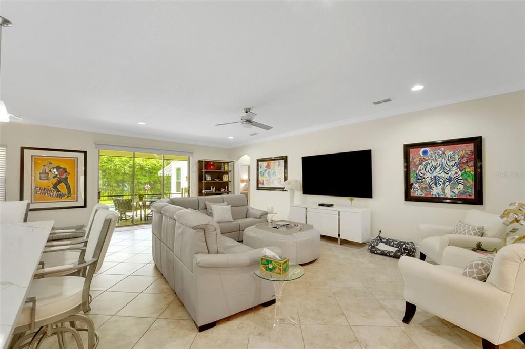 1555 KATIE COVE gallery image #8