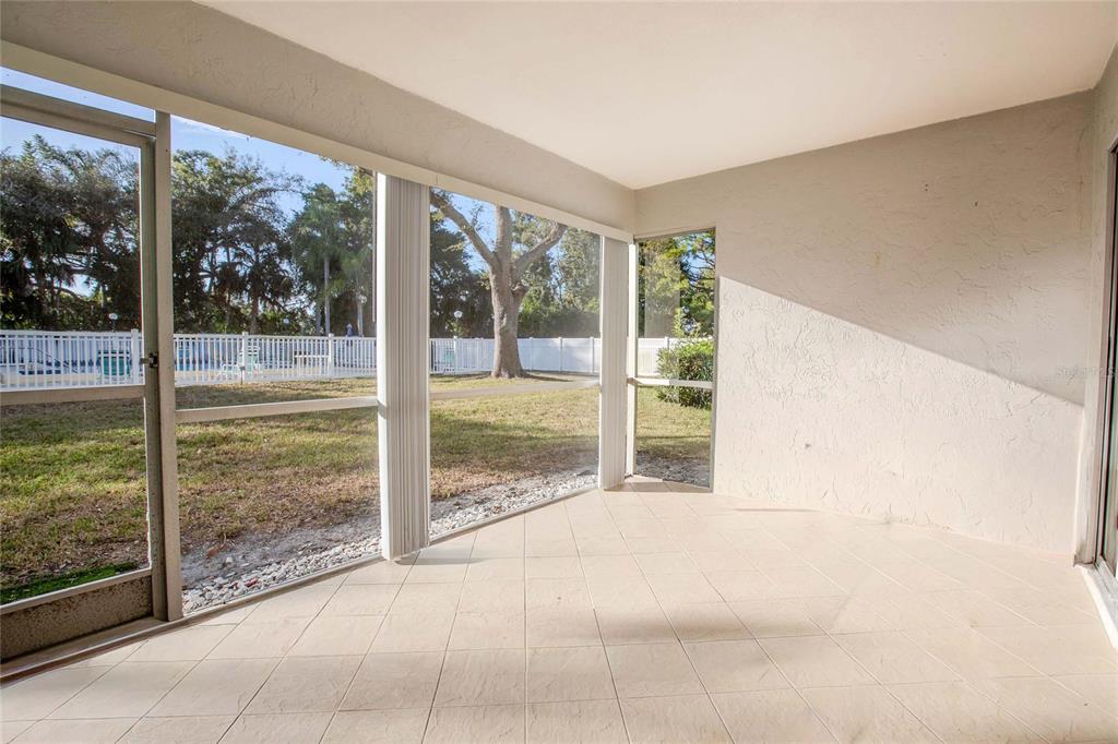 3300 BENEVA UNIT 214