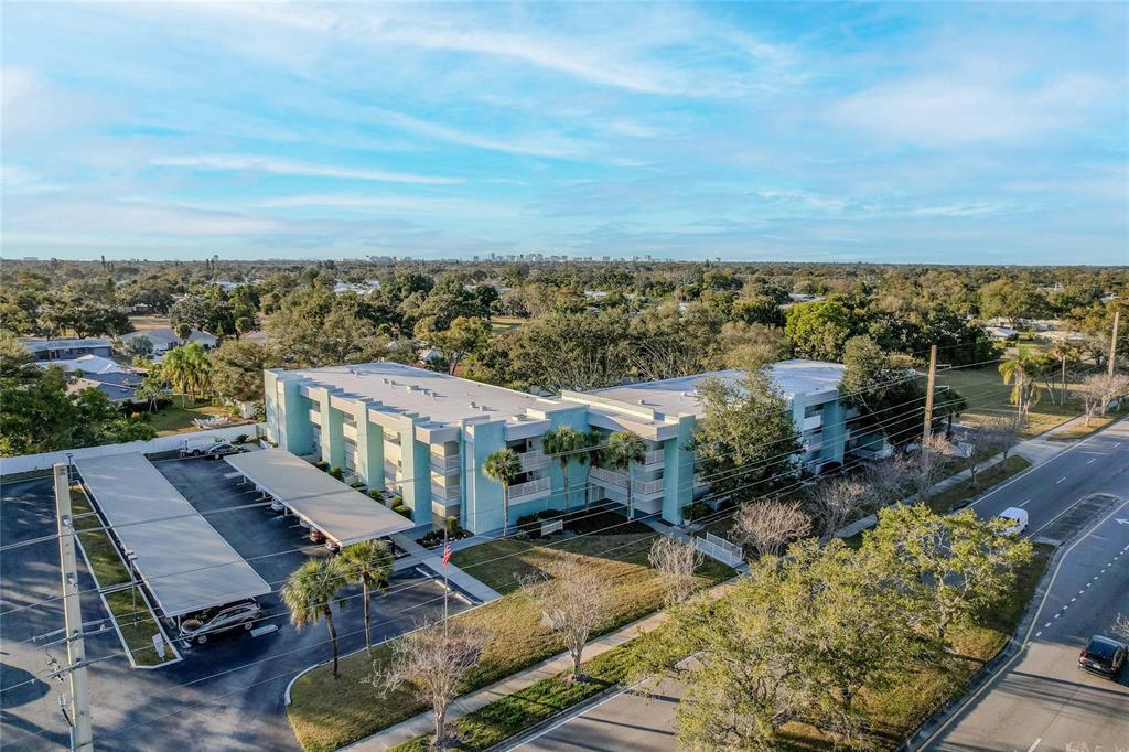 3300 BENEVA UNIT 214