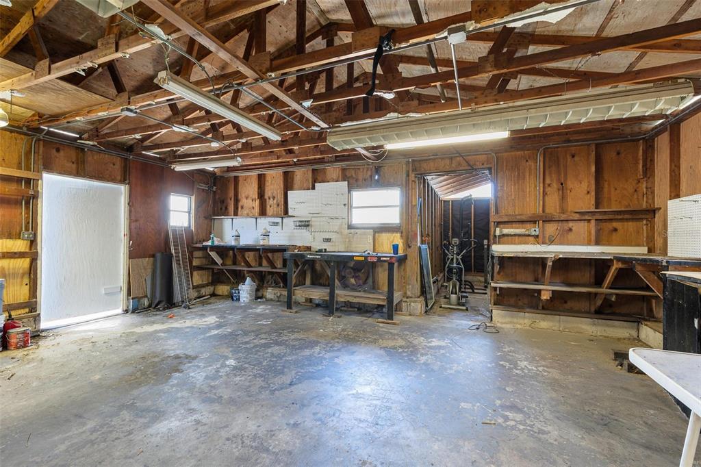 1401 MOSELLE AVENUE gallery image #56