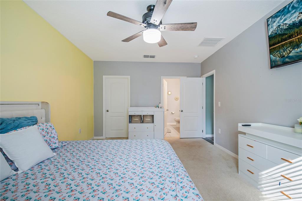 328 HIBISCUS DRIVE gallery image #26