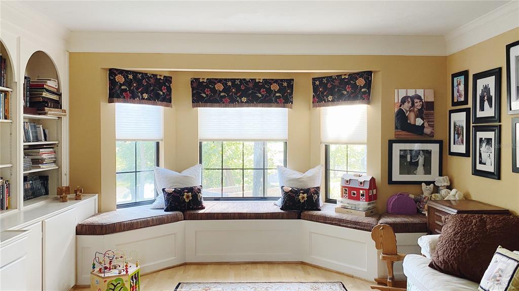27 LAKE VISTA WAY gallery image #11