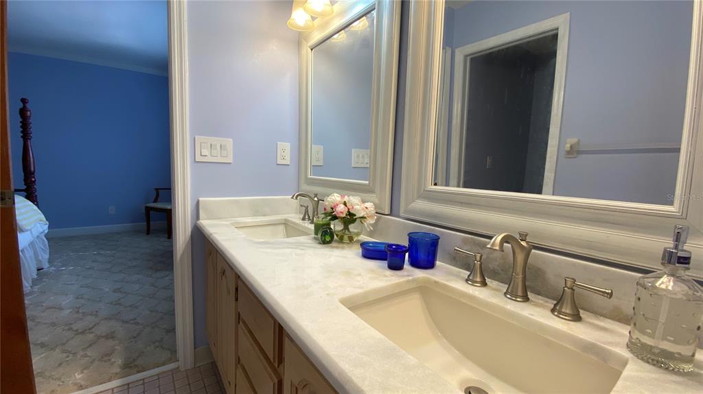 27 LAKE VISTA WAY gallery image #29