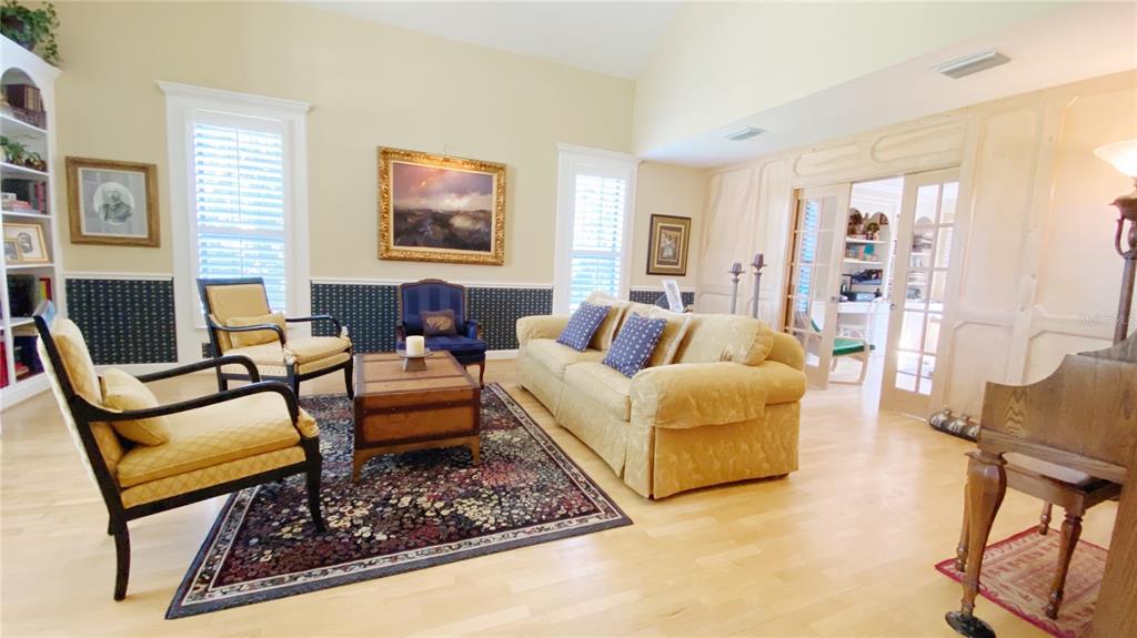 27 LAKE VISTA WAY gallery image #7