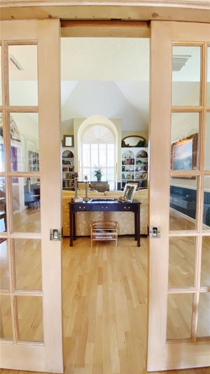 27 LAKE VISTA WAY gallery image #9