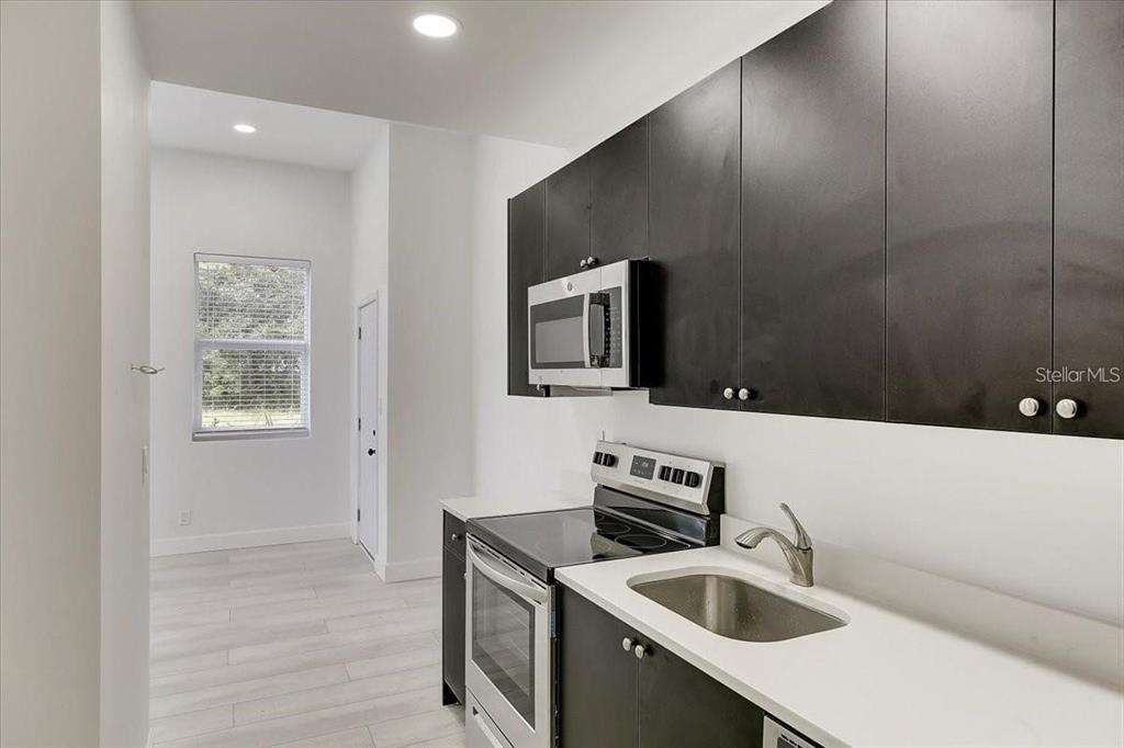 1862 6TH STREET