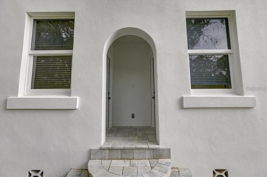 1862 6TH STREET