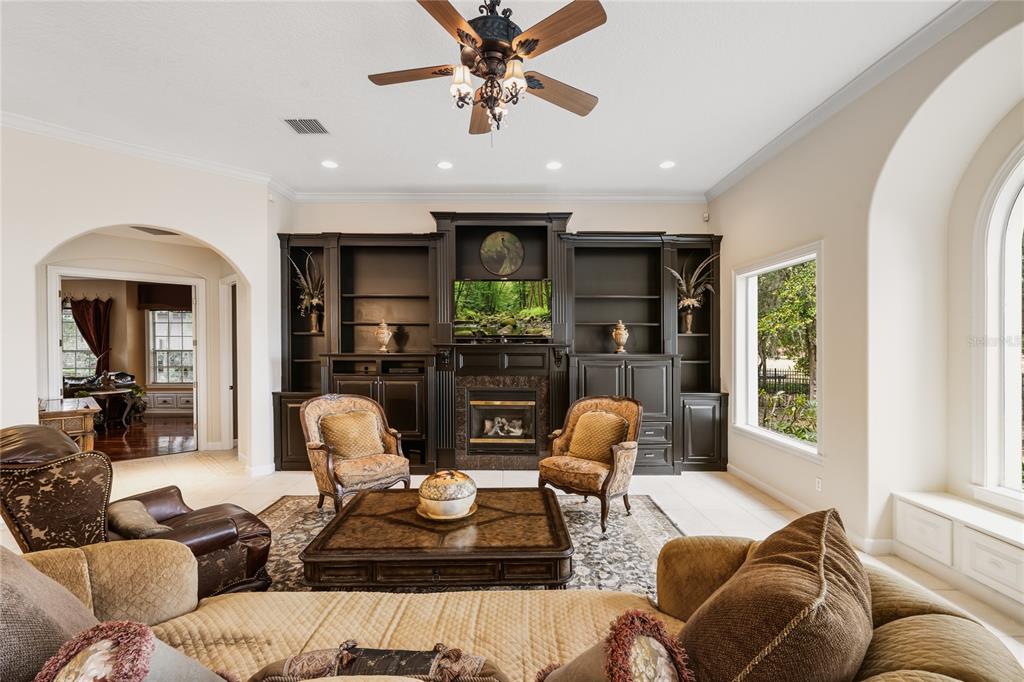 7718 FLEMINGWOOD COURT gallery image #18