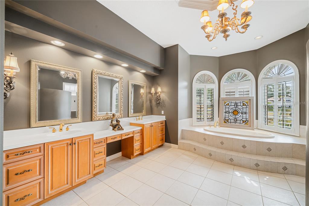 7718 FLEMINGWOOD COURT gallery image #34