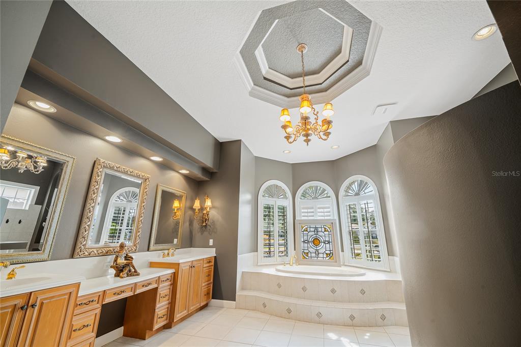 7718 FLEMINGWOOD COURT gallery image #35