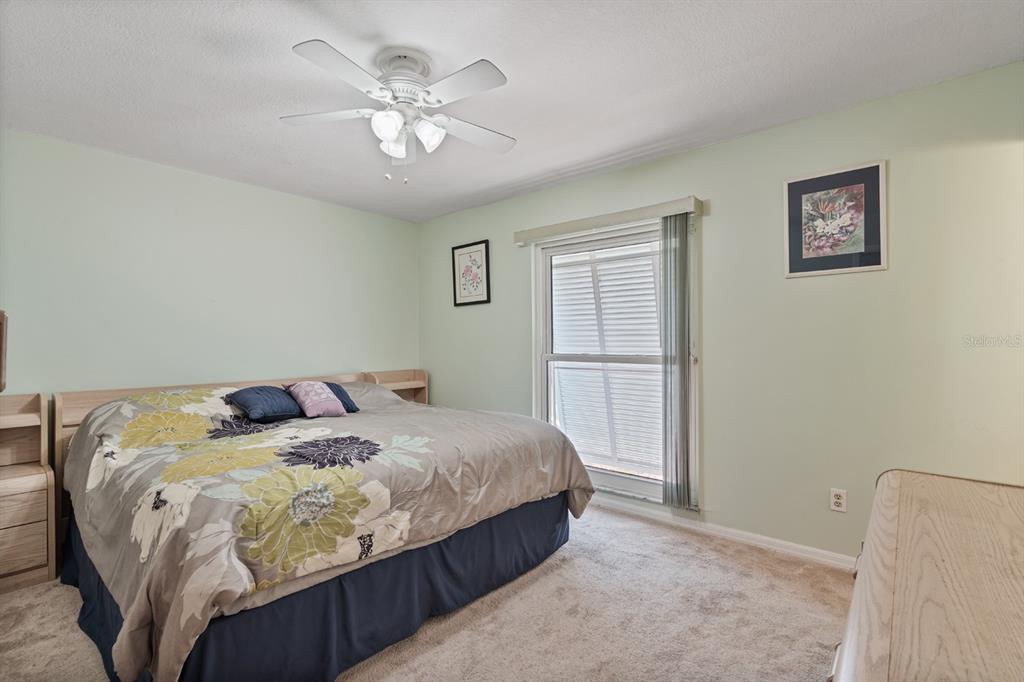 1032 MANCHESTER CIRCLE gallery image #13