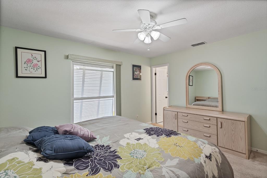 1032 MANCHESTER CIRCLE gallery image #15