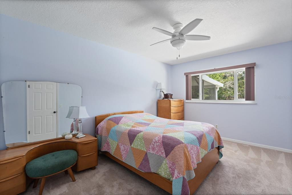 1032 MANCHESTER CIRCLE gallery image #18