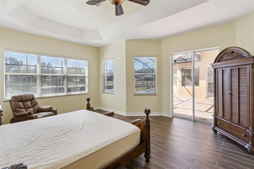 6473 EVERINGHAM LANE gallery image #21