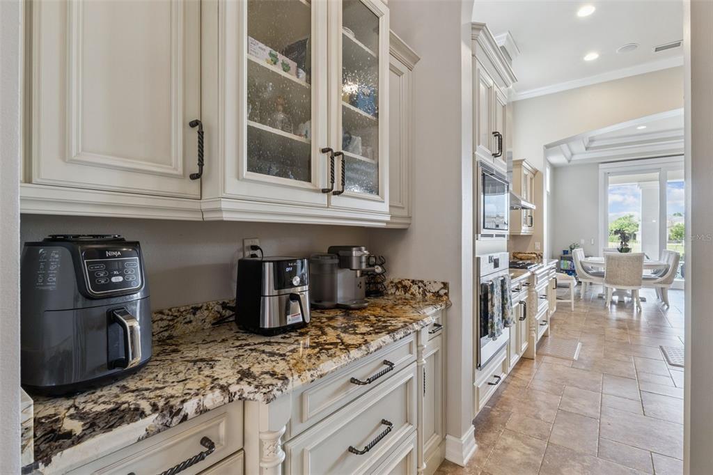 1172 CASTLE PINES CT gallery image #20