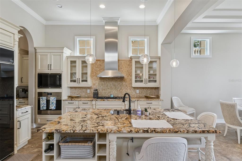 1172 CASTLE PINES CT gallery image #29