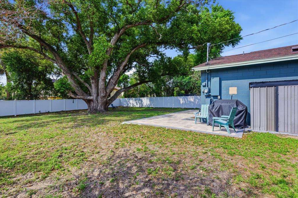 2110 W OKALOOSA AVENUE gallery image #19