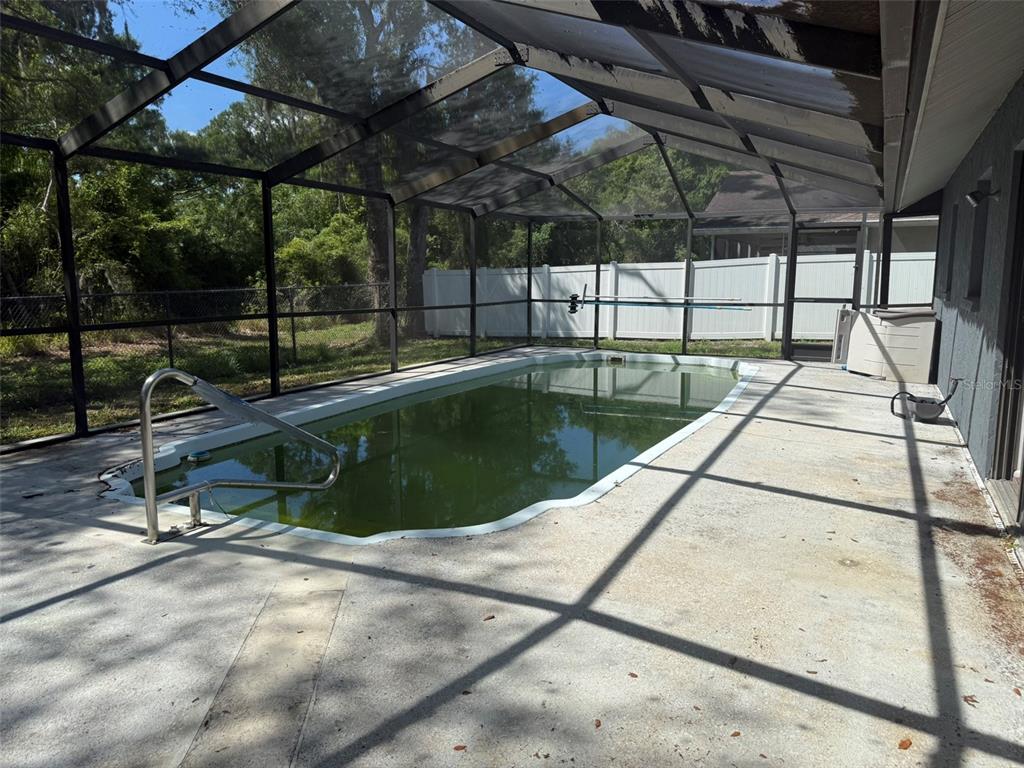 2332 SEWARD DRIVE