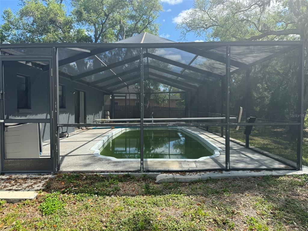 2332 SEWARD DRIVE
