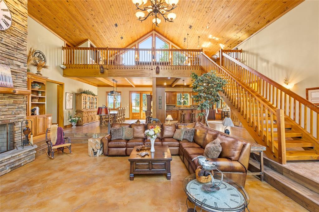 10925 ARROWTREE BOULEVARD gallery image #16