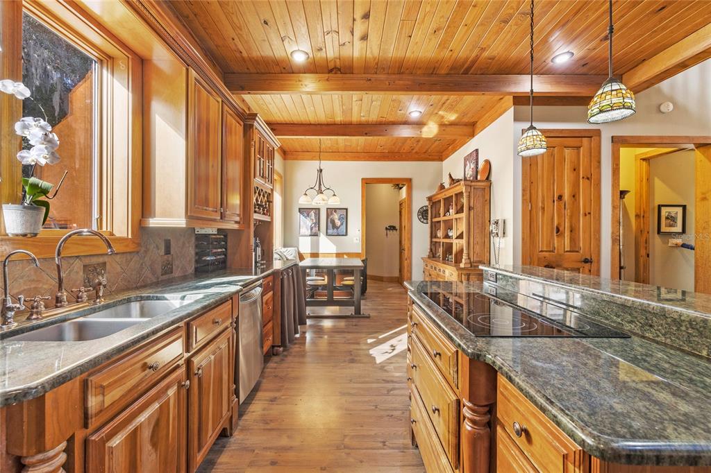 10925 ARROWTREE BOULEVARD gallery image #19