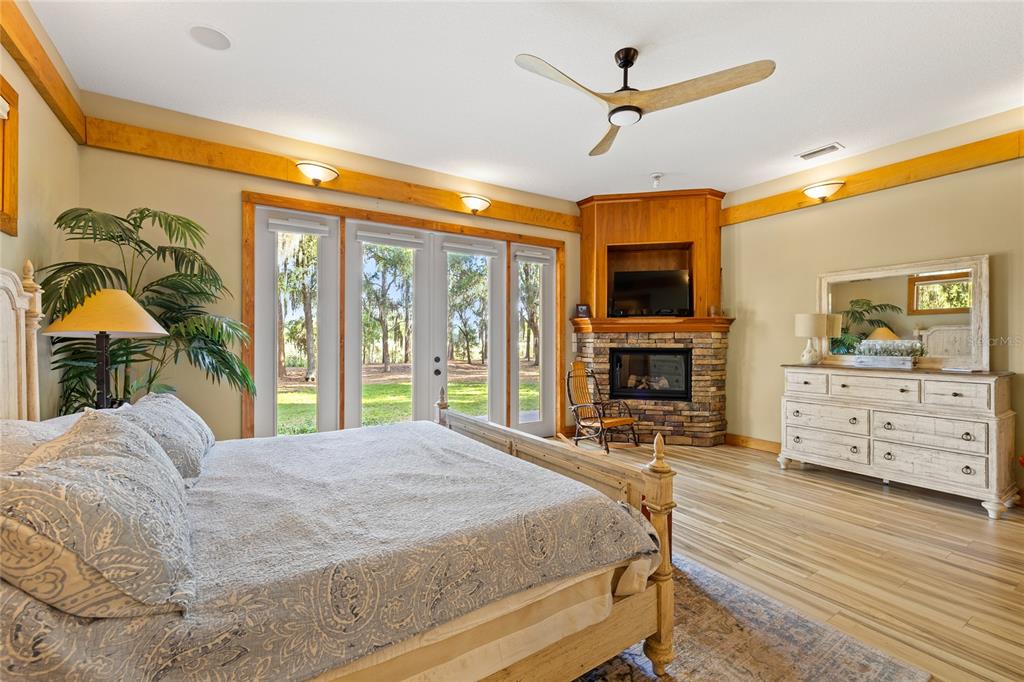 10925 ARROWTREE BOULEVARD gallery image #24