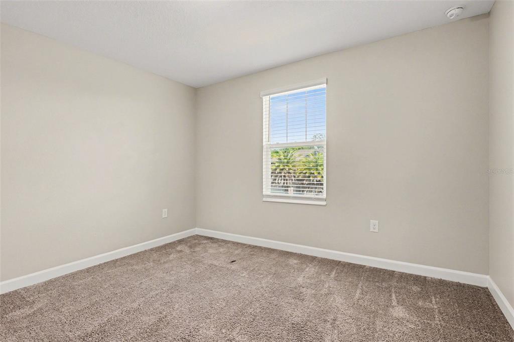 467 BRUNSWICK DRIVE gallery image #14