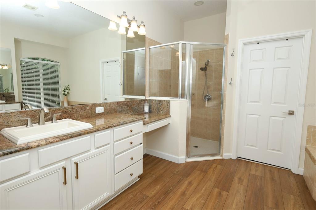836 WOODBARK COVE gallery image #24