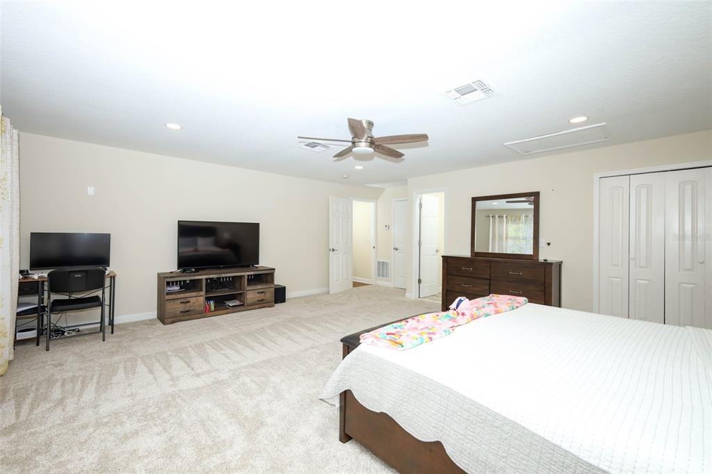 836 WOODBARK COVE gallery image #32